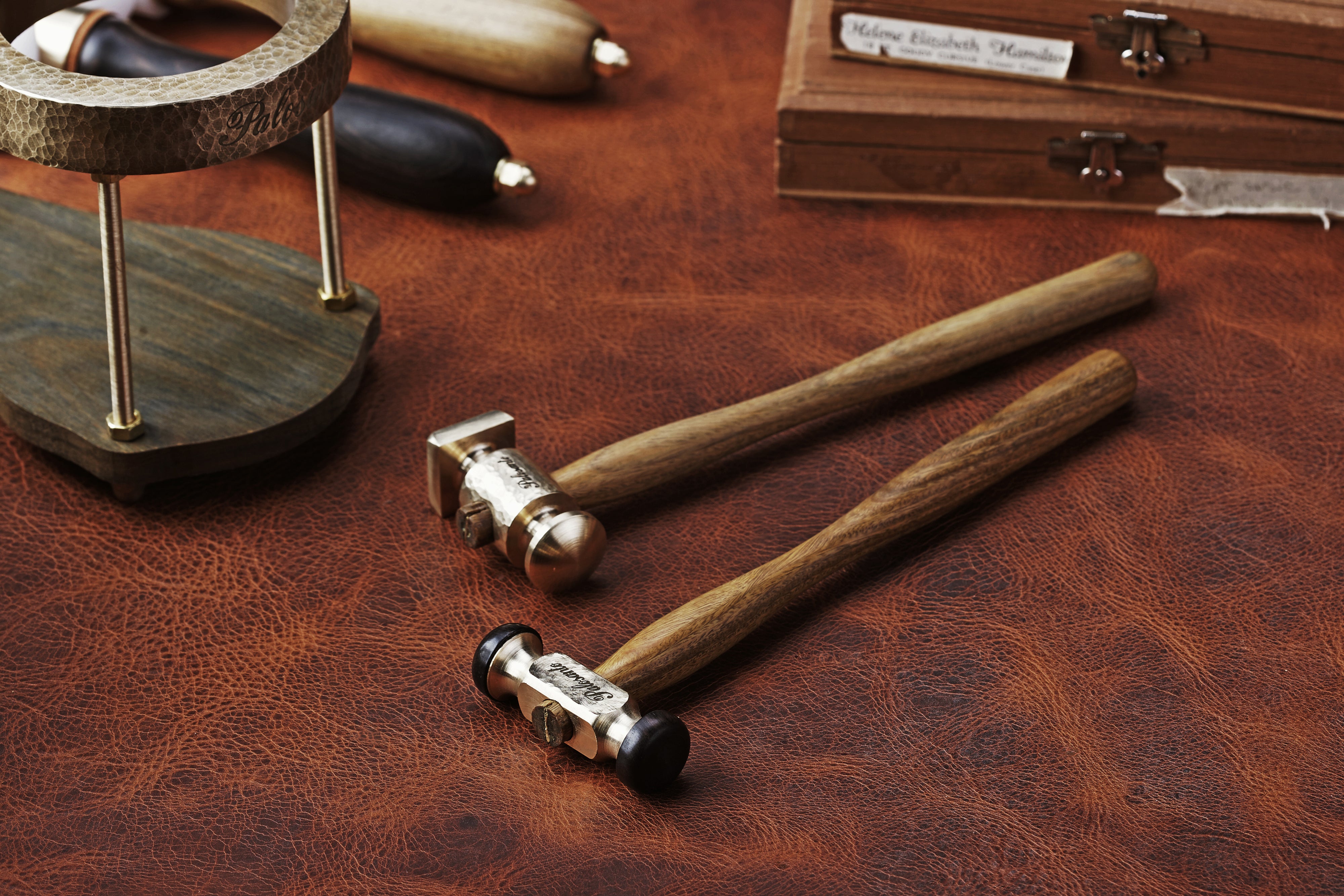 Brass hammer – Palosanto factory